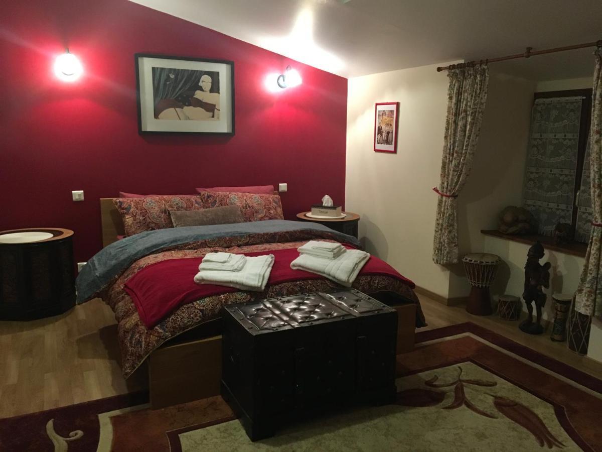 La Maison D'Olives Nouic Eksteriør bilde