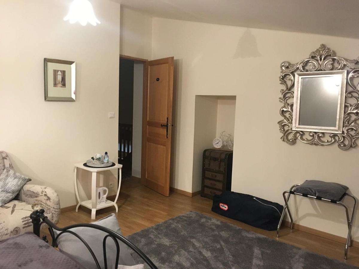 La Maison D'Olives Nouic Eksteriør bilde